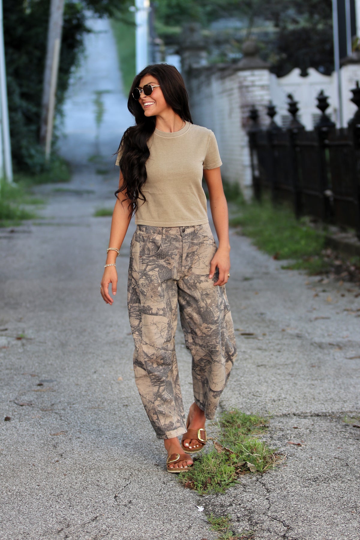 WASHED SHORT SLEEVE CROPPED KNIT T-SHIRT